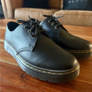 Dr. Martens Men's Size 10 Zavala Lo Oxfords Black Leather Lace Up Style